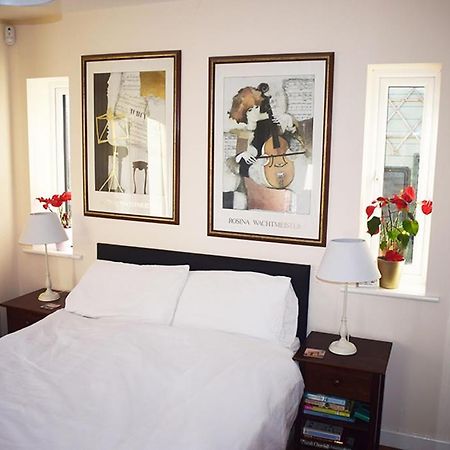 Wings Bed & Breakfast Oakham Bagian luar foto