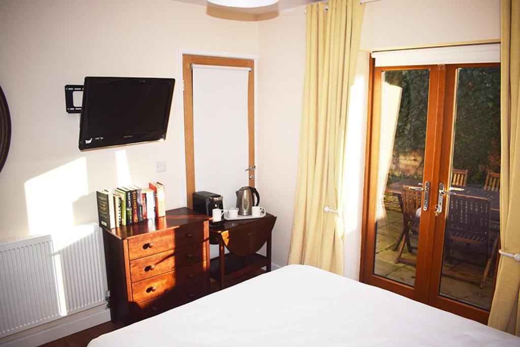 Wings Bed & Breakfast Oakham Bagian luar foto